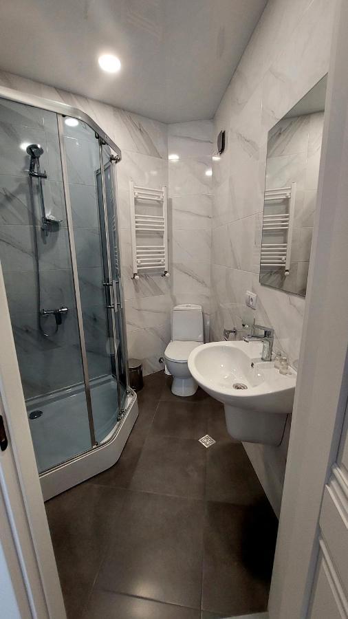 Falcon Boutique Hotel Tbilissi Extérieur photo