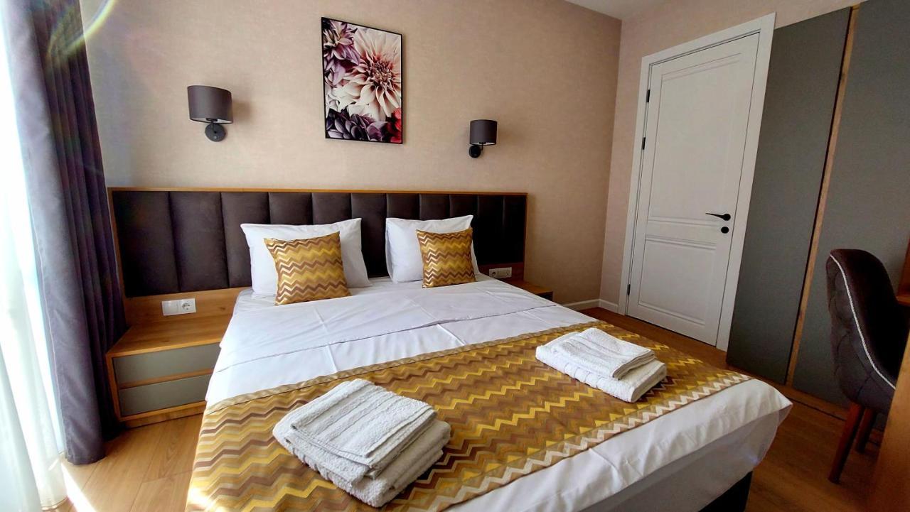 Falcon Boutique Hotel Tbilissi Extérieur photo
